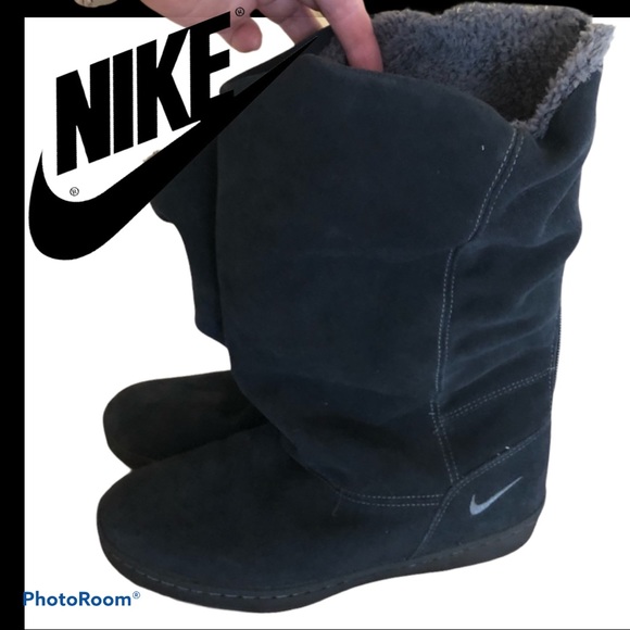 Nike Womens Sneaker Hoodie Boots 